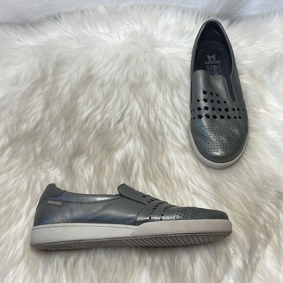 Mephisto Pewter Runoff Perforated Leather Slip On Flat Sz 6.5 - Picture 1 of 6